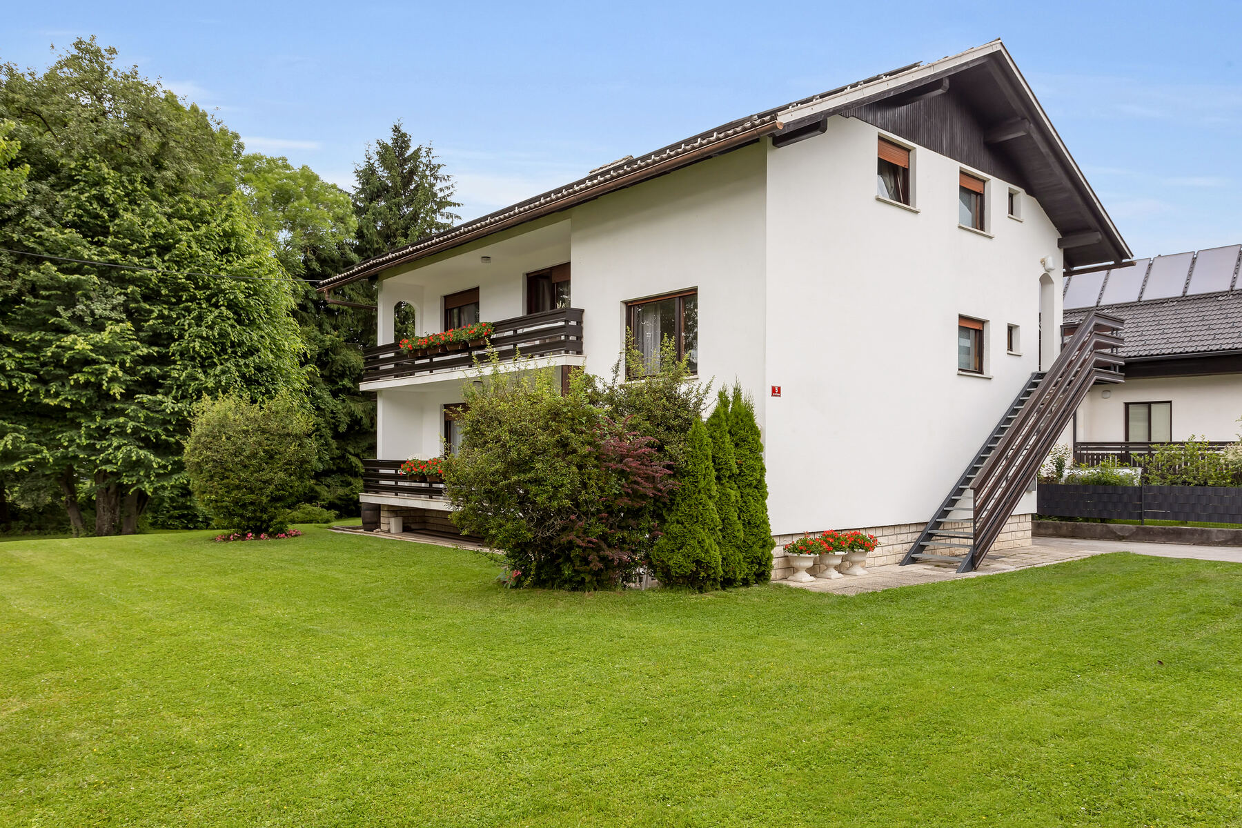 Main exterior view of Apartments Svetina